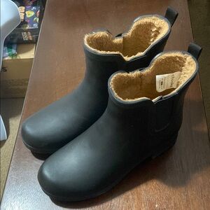 Chooka Black Ankle Boots Waterproof Slip-On